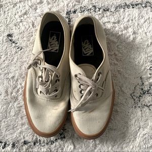 Vans cream Authentic with gum sole size 9W 7.5M